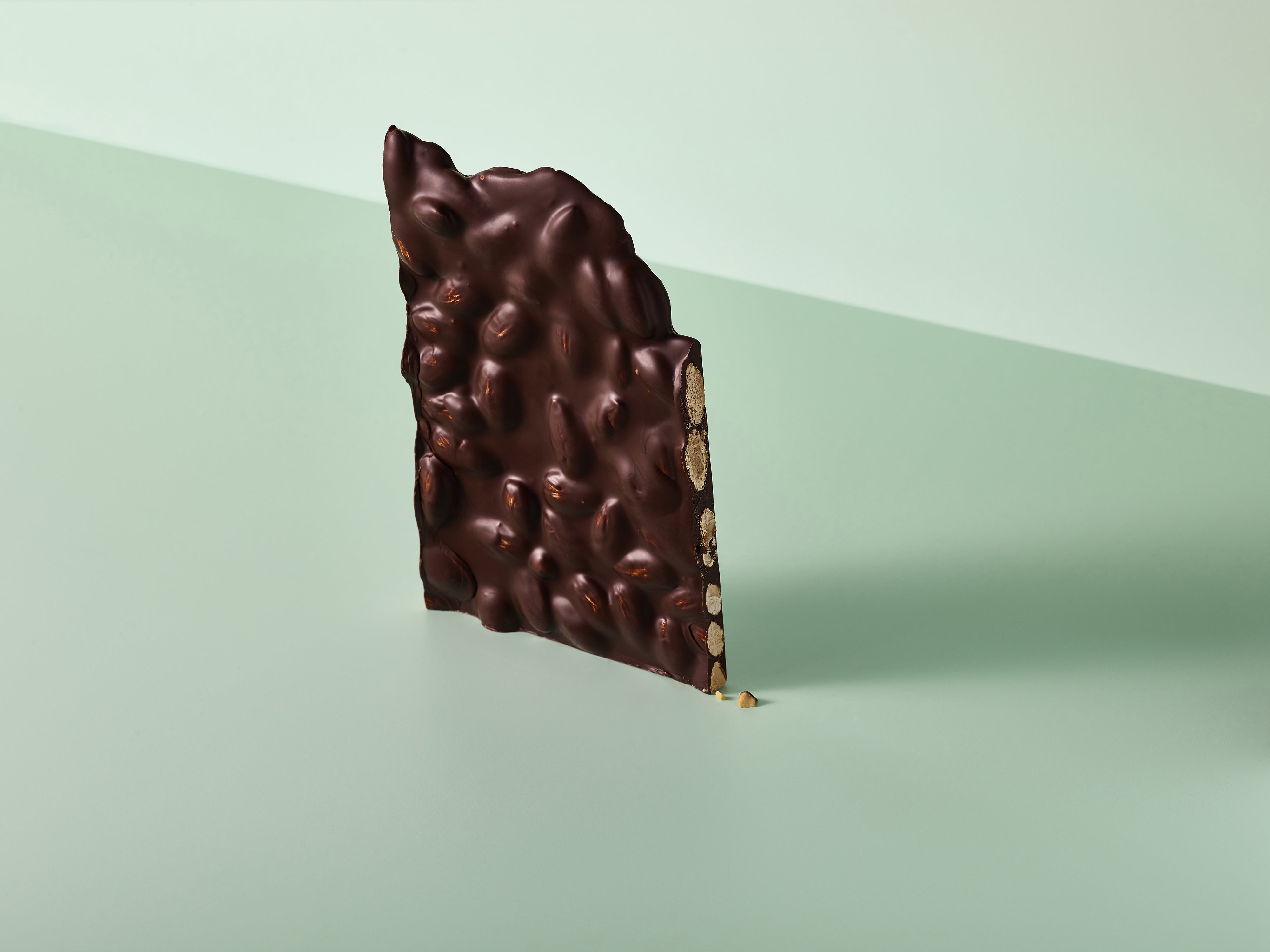 Almonds Dark Chocolate Sheet – Cardinal Chocolaterie